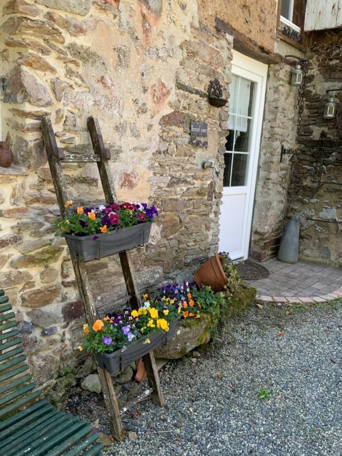 Le Moulin De La Castellerie Bed and Breakfast Moon-sur-Elle Eksteriør billede