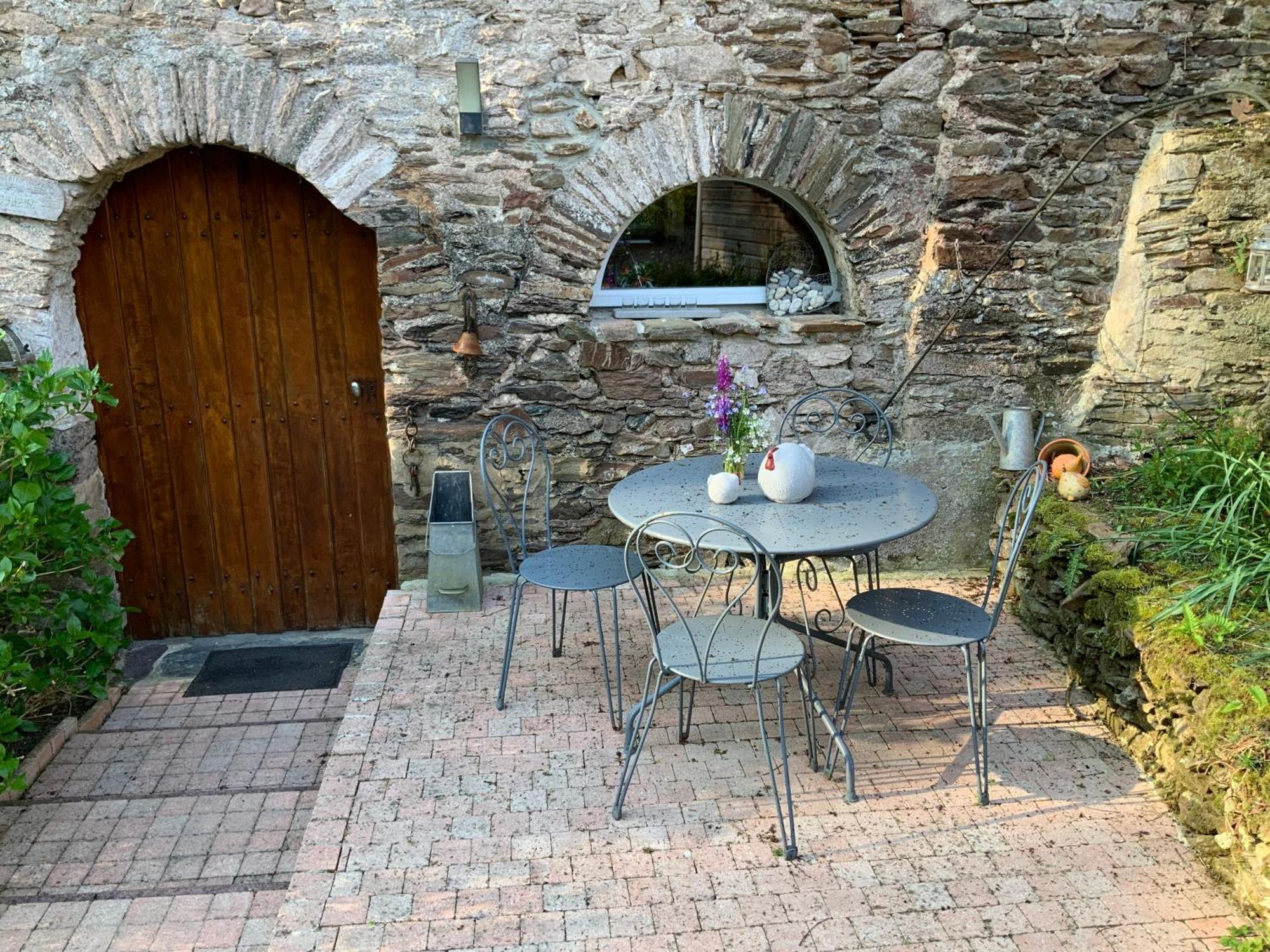 Le Moulin De La Castellerie Bed and Breakfast Moon-sur-Elle Eksteriør billede